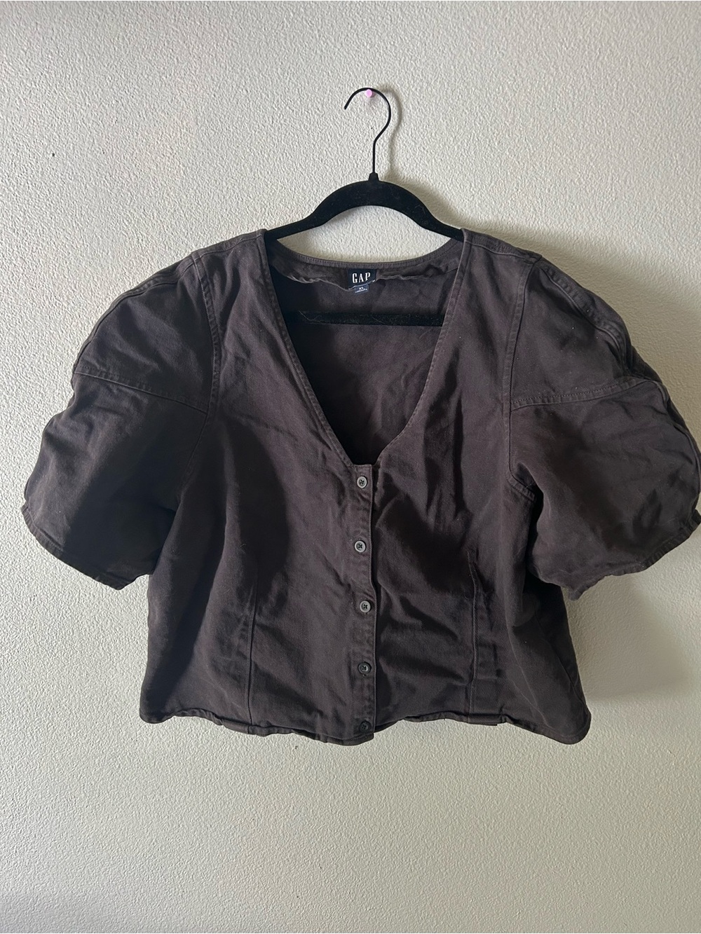GAP Women's Button-Front Puff Sleeve Top